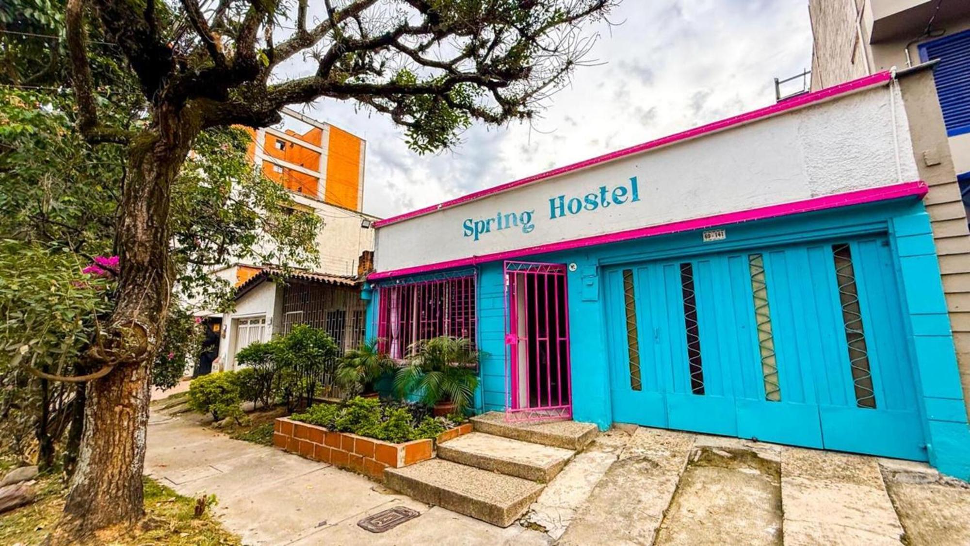 Hostel Spring